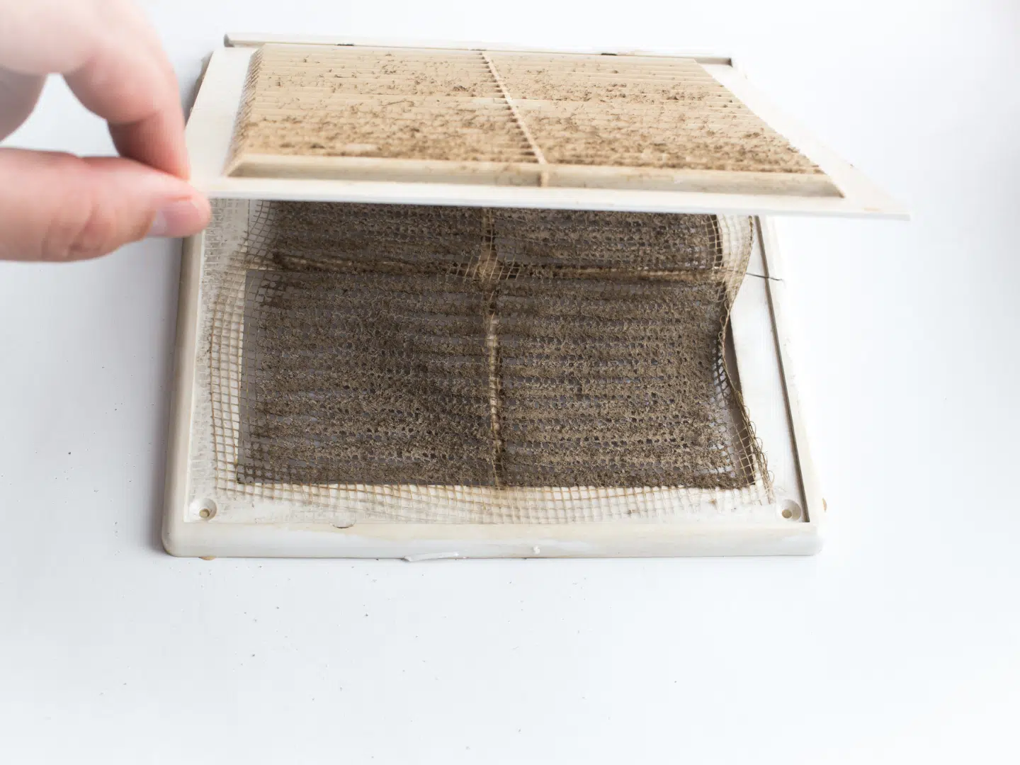 Fall Duct Cleaning: A Smart Step Before Heating Season Hits 2 signs you need duct cleaning services